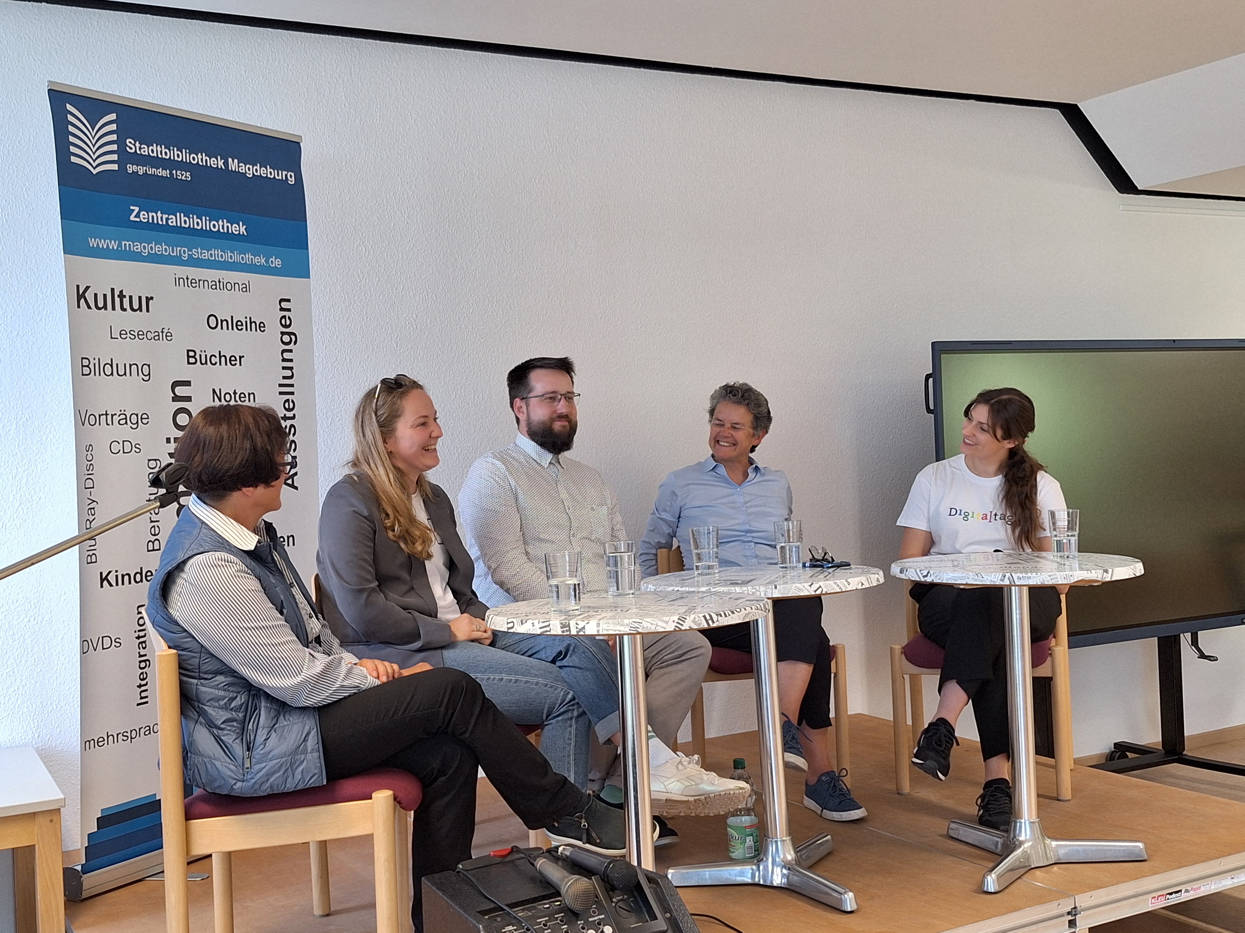 Foto vom Workshop in der Stadtbibliothek Magdeburg