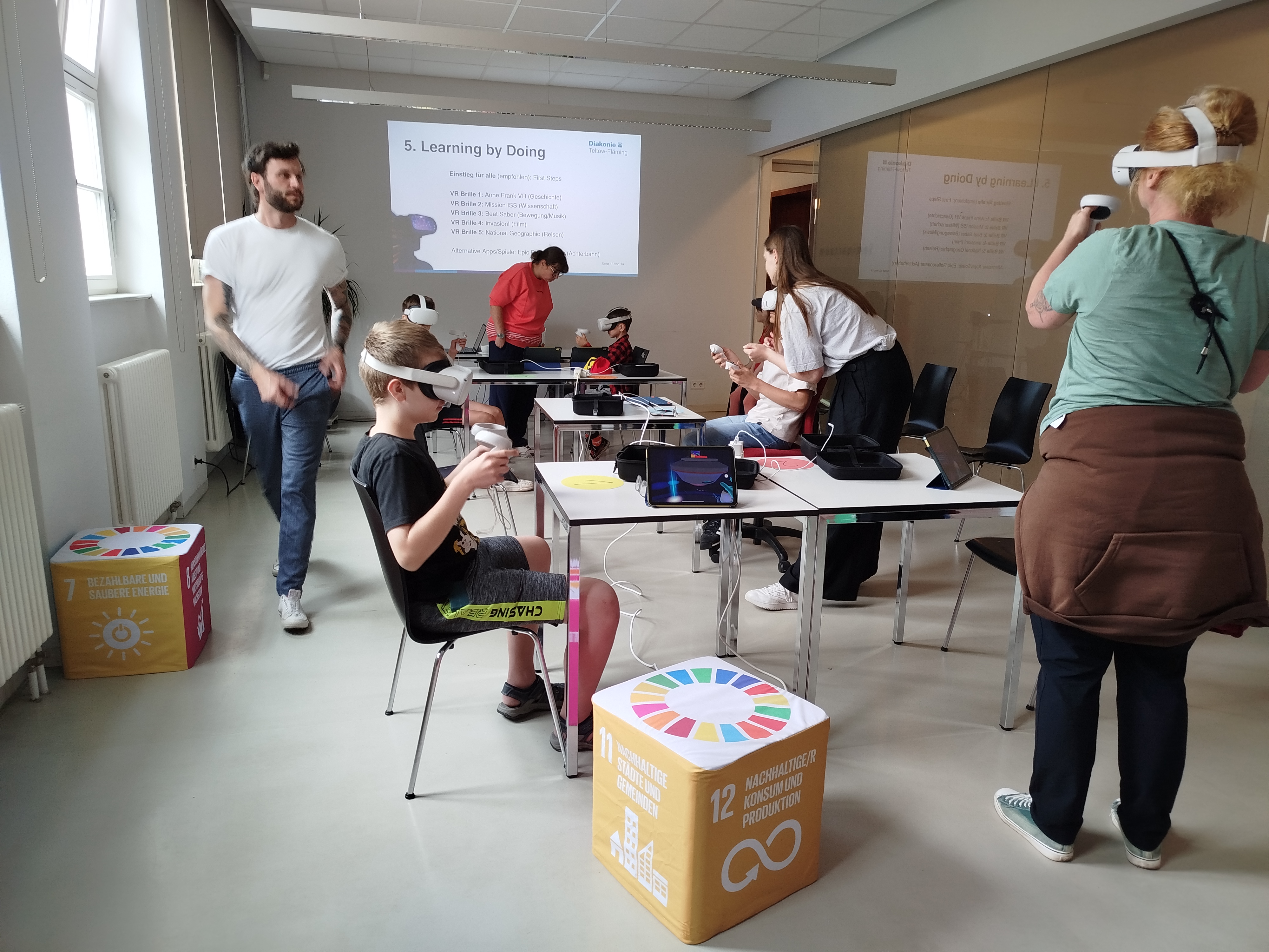 Foto der Digitaltag-Aktion zu Thema Virtual Reality der Diakonie Teltow-Fläming