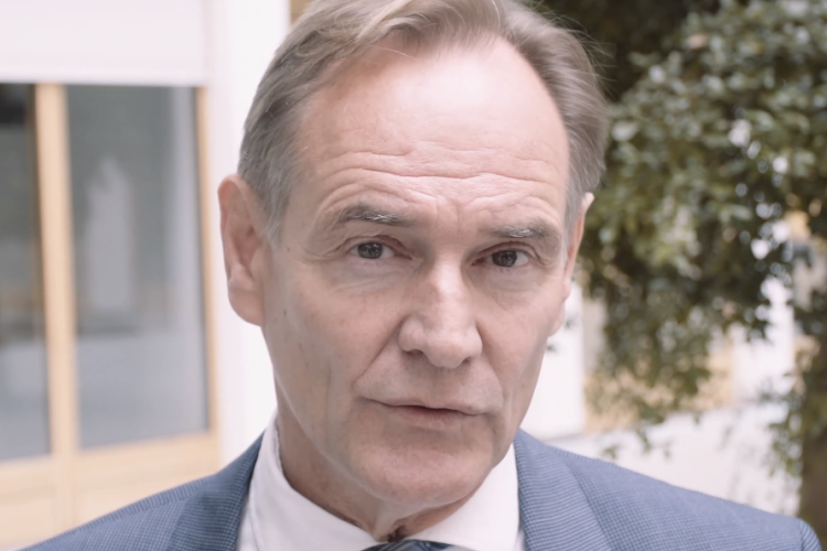 Burkhard Jung