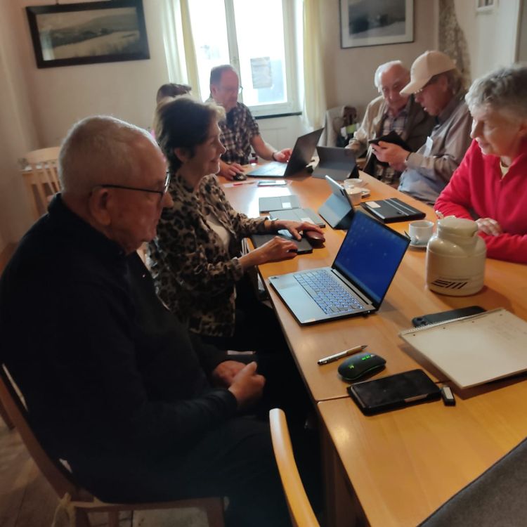 Foto der Digitalsprechstunde des Stadtseniorenrats Bad Säckingen 